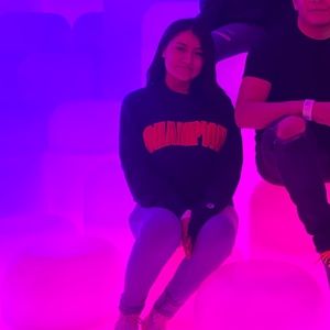 Meet your Posher, Denise